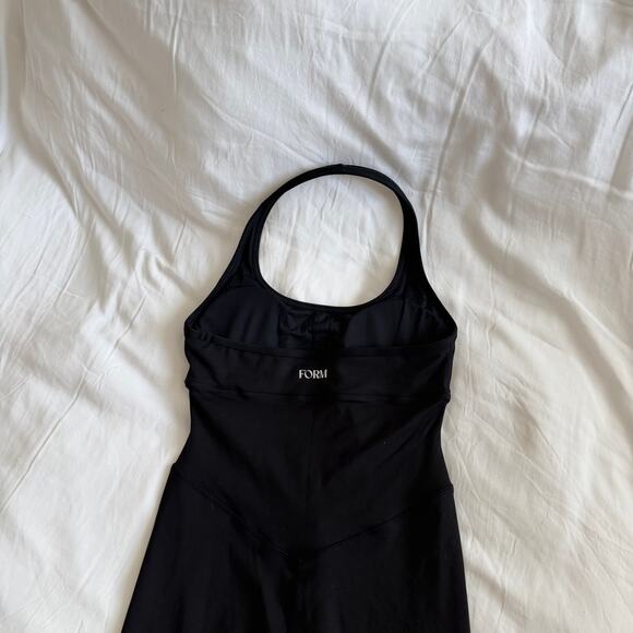 NWT Form Activewear Halter Onesie Black Bodysuit Jumpsuit Size M - Picture 8 of 9